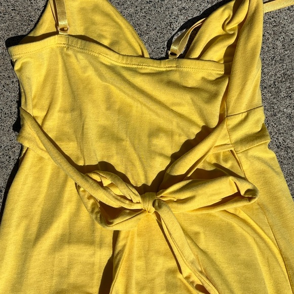 2000s YELLOW DRESS - Picture 2 of 4